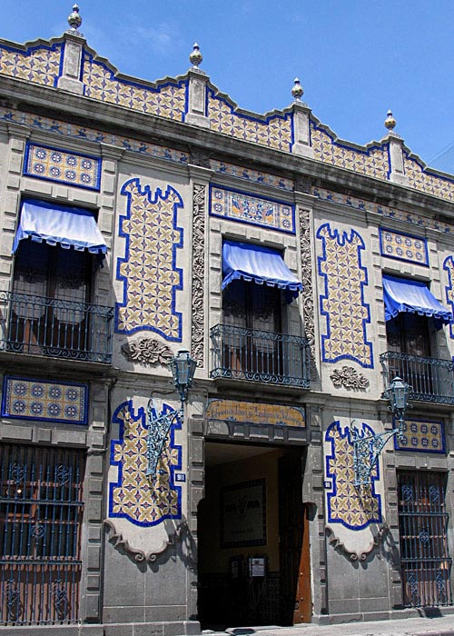 Uriarte Talavera Factory Pueblo, Mexico